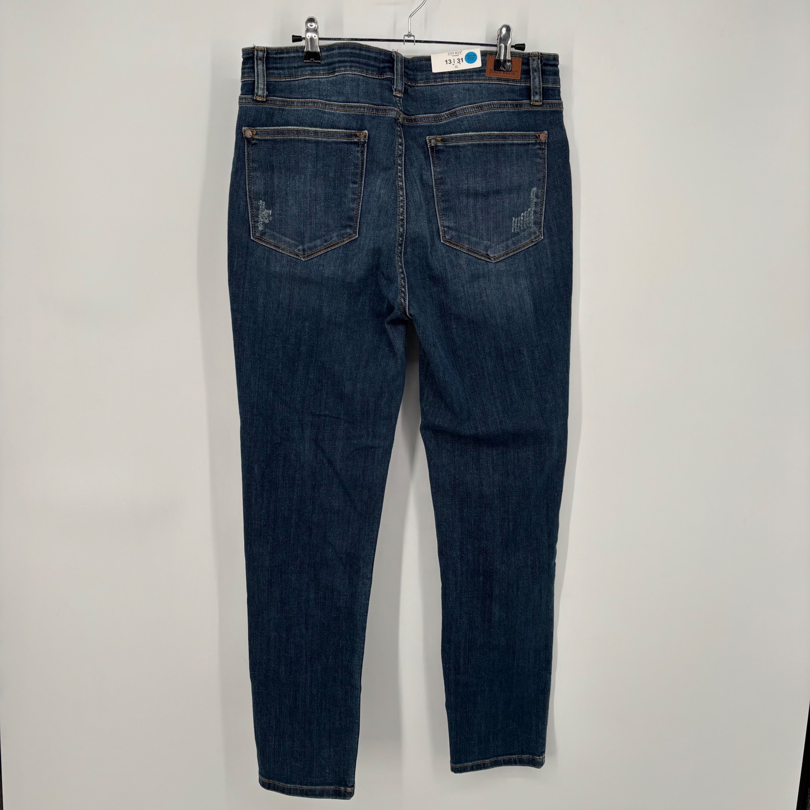 Judy Blue Mid Rise Relaxed Fit Style# Jb82251dk Size 31/13 — image 7 of 8